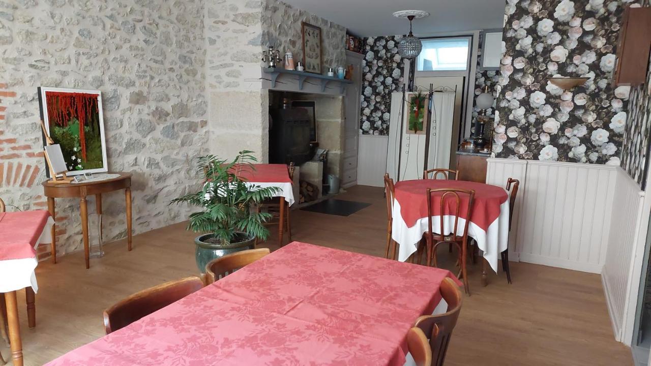 Auberge De La Tradition Коррез Екстер'єр фото